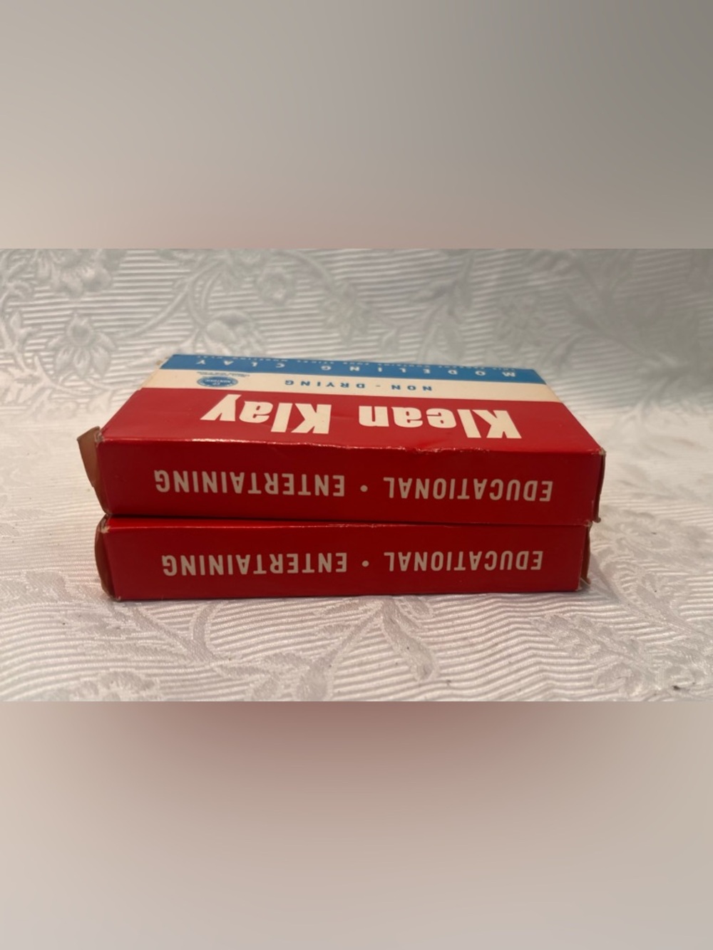 LOT OF (2) 16oz Red Sticks Klean Klay Modeling Clay No
20 Non-Drying